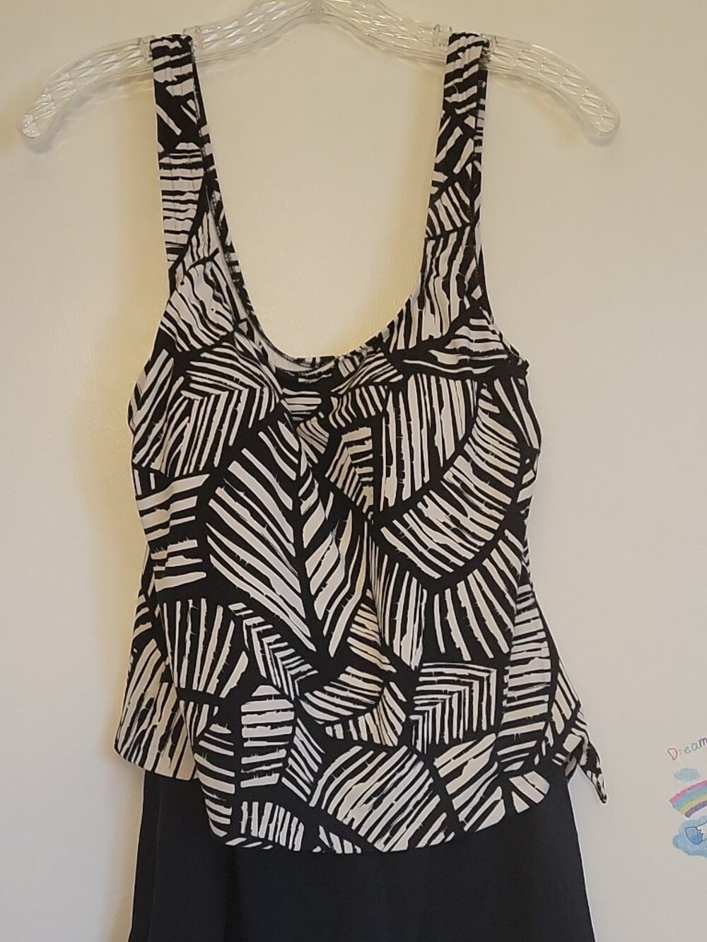 Maxine of Hollywood 12 Black White Geometric Swimdress Wide Strap Built-In Bra